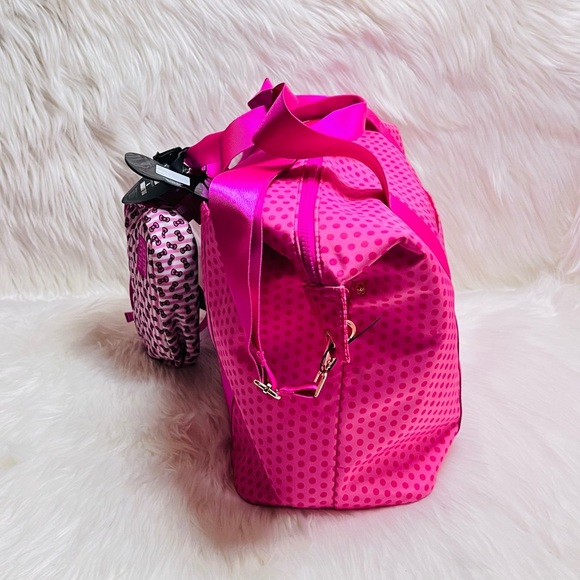 Hello Kitty Travel Tote Bag - Picture 3 of 8